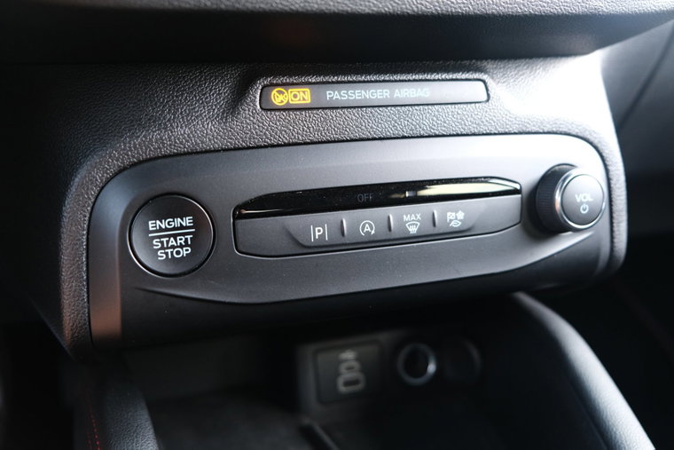 Vehicle Image 29