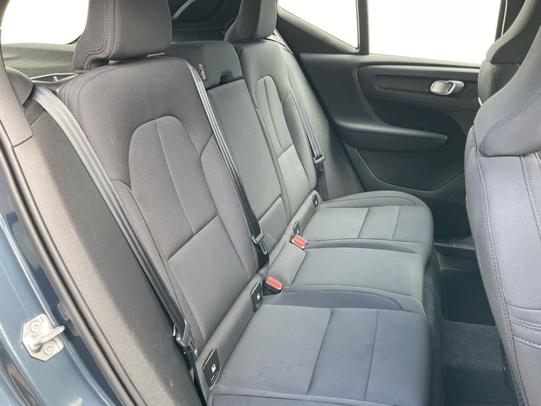 Vehicle Image 39