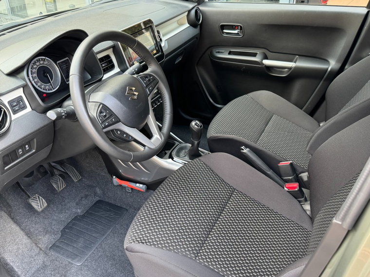 Vehicle Image 18