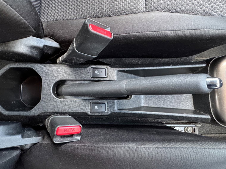 Vehicle Image 24