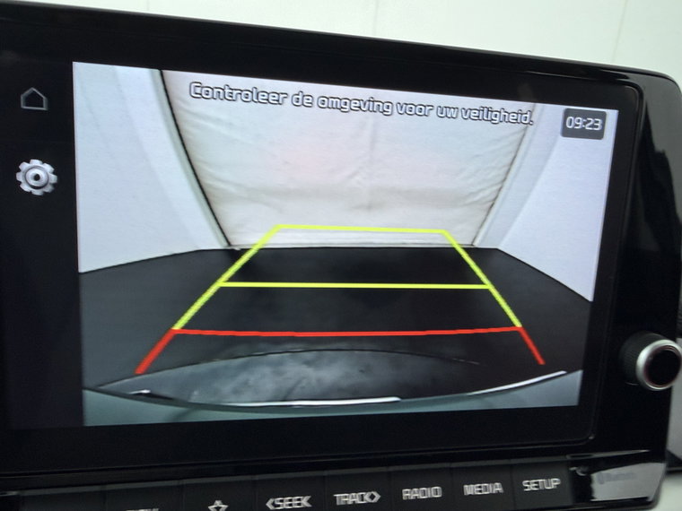 Vehicle Image 30