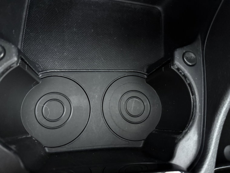 Vehicle Image 33