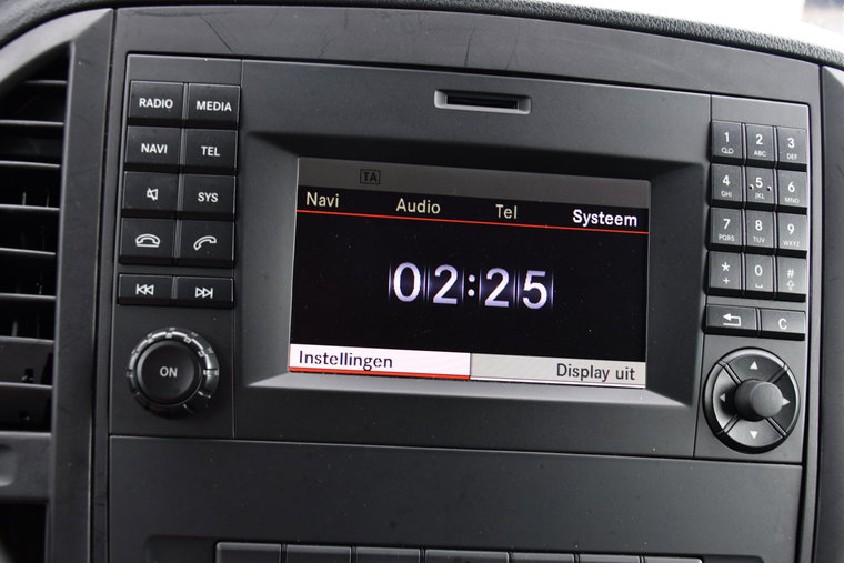 Vehicle Image 27