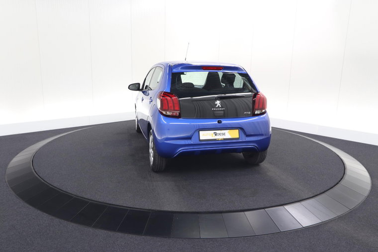 Vehicle Image 19