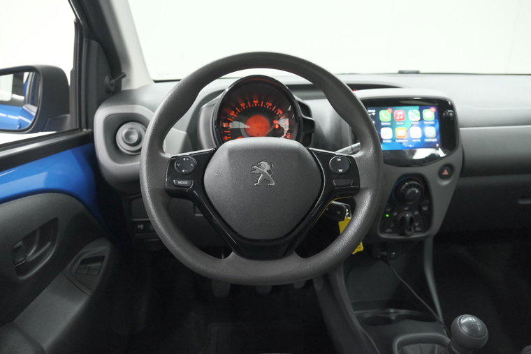 Vehicle Image 20