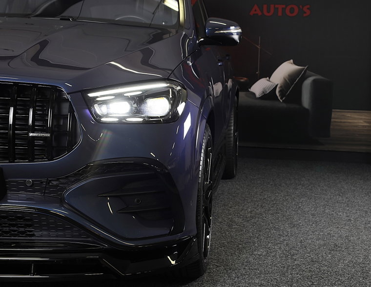 Vehicle Image 60