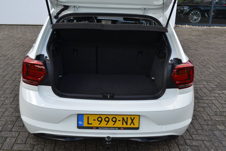 Vehicle Image 28