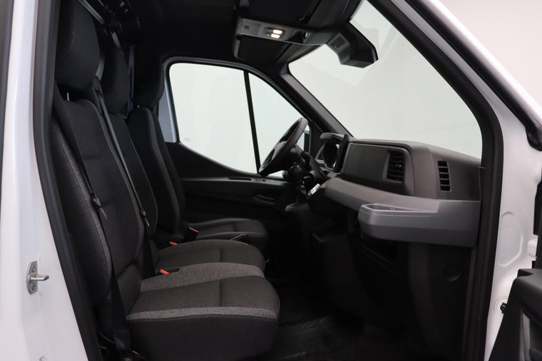 Vehicle Image 35