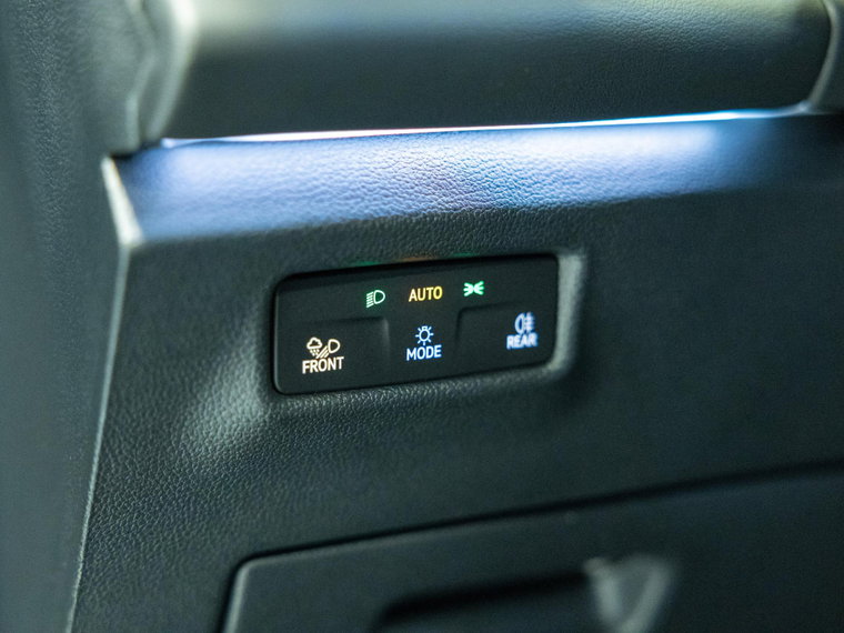 Vehicle Image 23