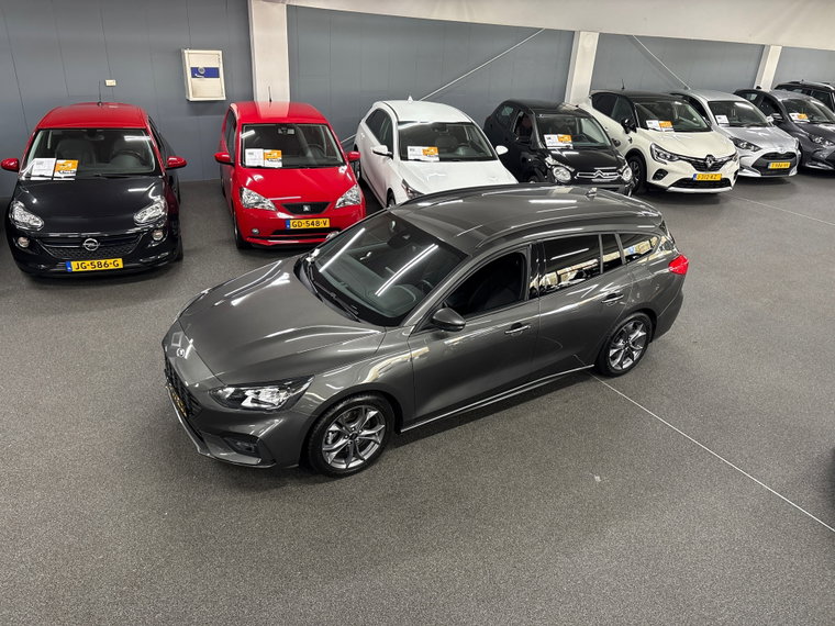 Vehicle Image 38
