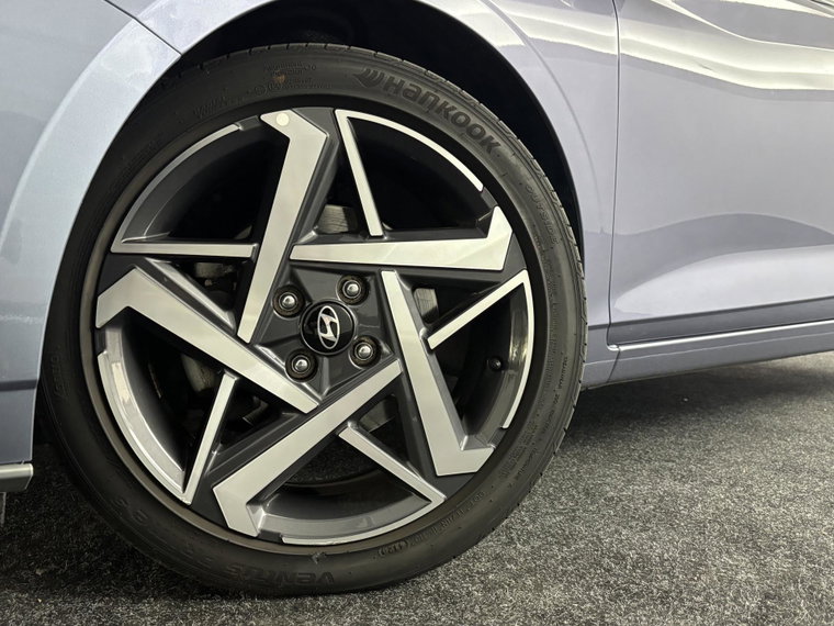 Vehicle Image 31