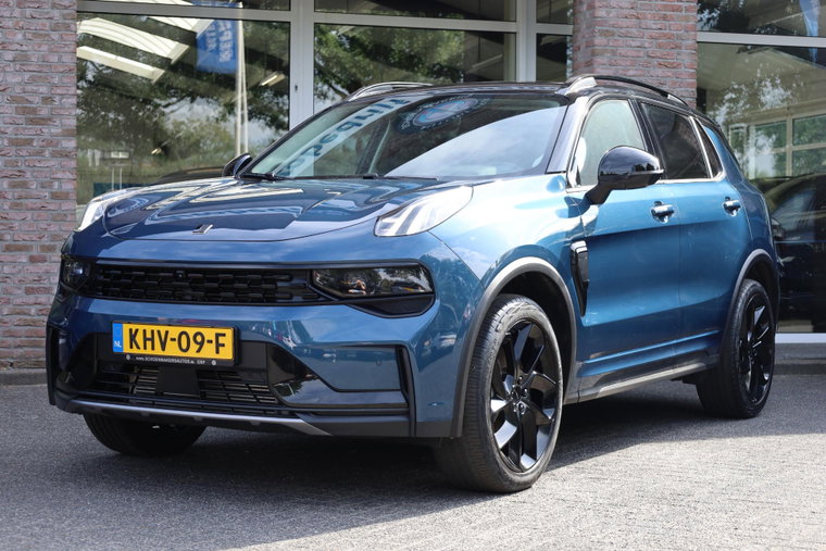 Vehicle Image 15