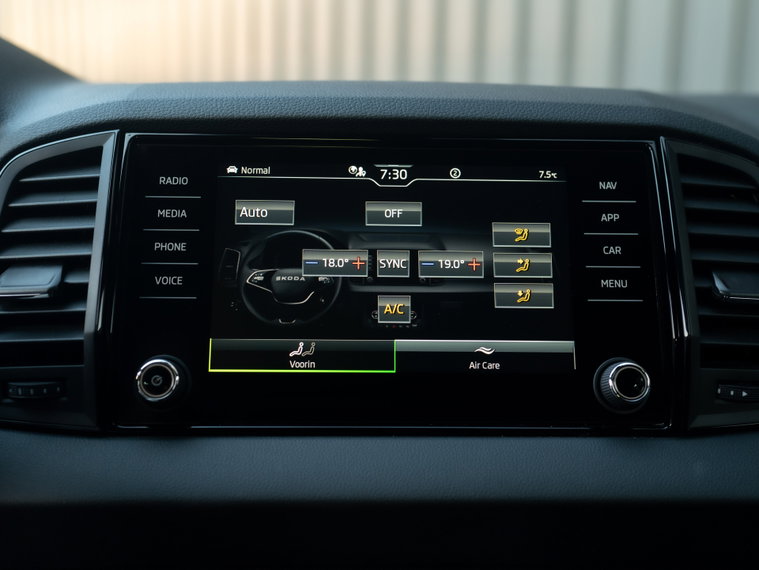 Vehicle Image 36
