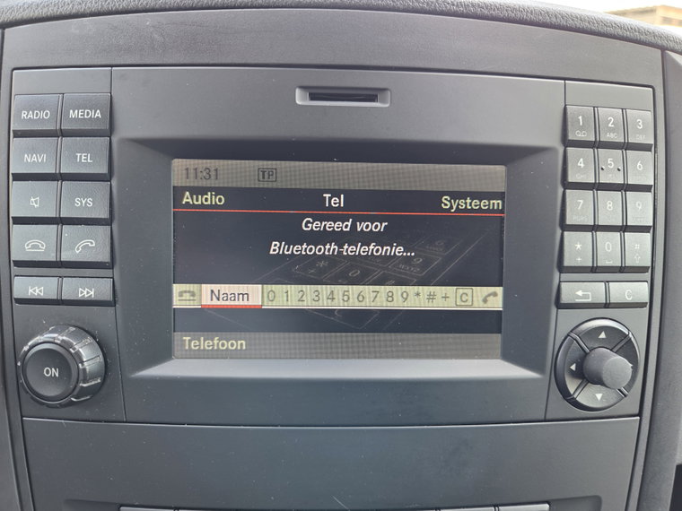 Vehicle Image 23