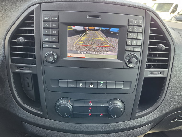Vehicle Image 38
