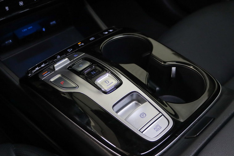 Vehicle Image 26