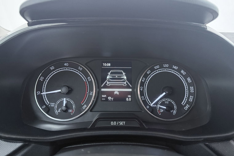 Vehicle Image 19