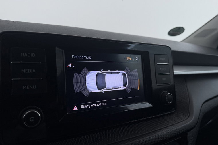 Vehicle Image 22