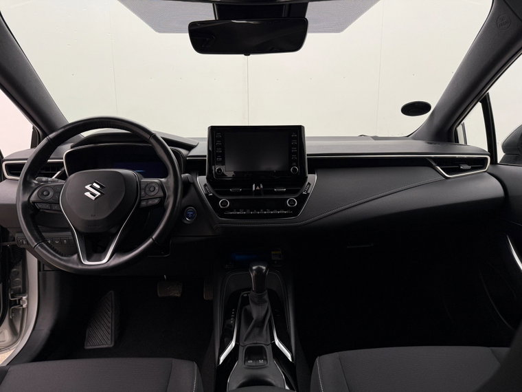 Vehicle Image 12