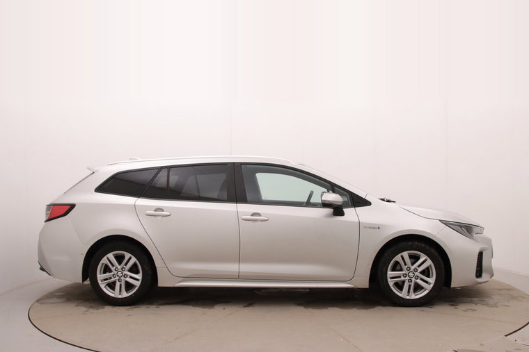 Vehicle Image 9