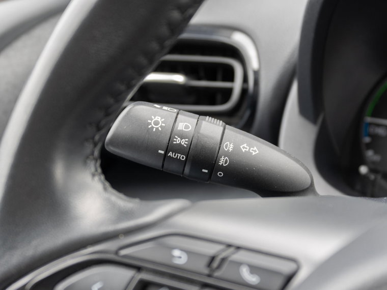 Vehicle Image 22