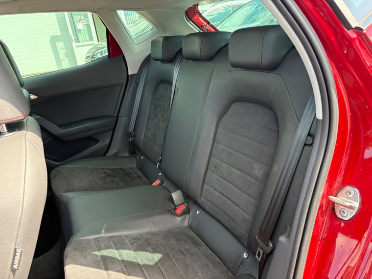 Vehicle Image 21