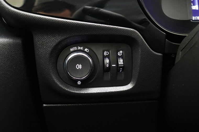 Vehicle Image 29