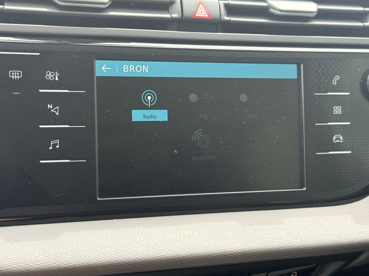 Vehicle Image 42