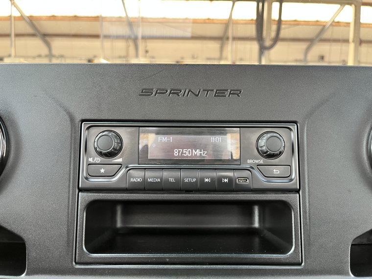 Vehicle Image 39