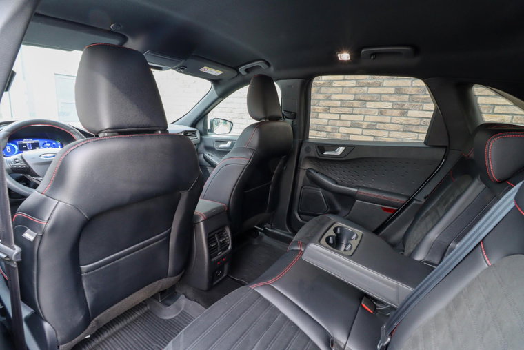 Vehicle Image 9