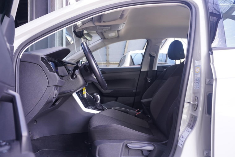 Vehicle Image 39