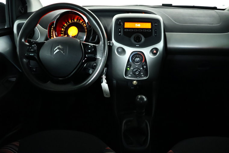 Vehicle Image 14