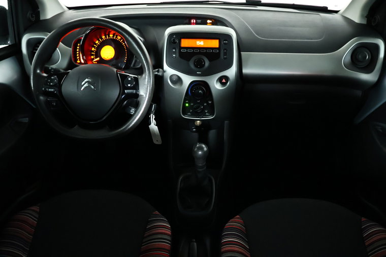 Vehicle Image 24