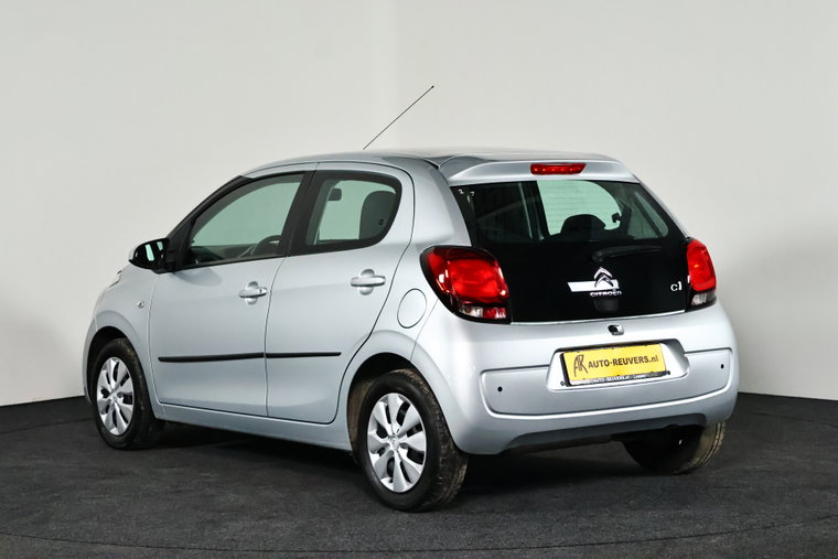 Vehicle Image 6