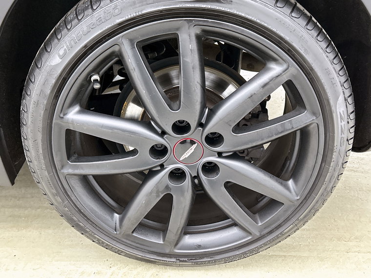 Vehicle Image 31