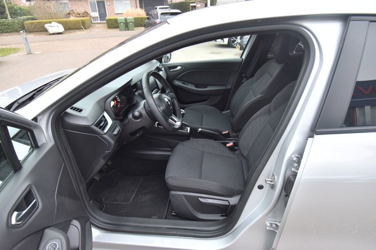 Vehicle Image 19