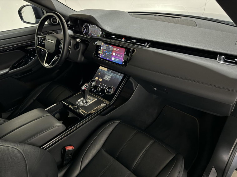 Vehicle Image 25