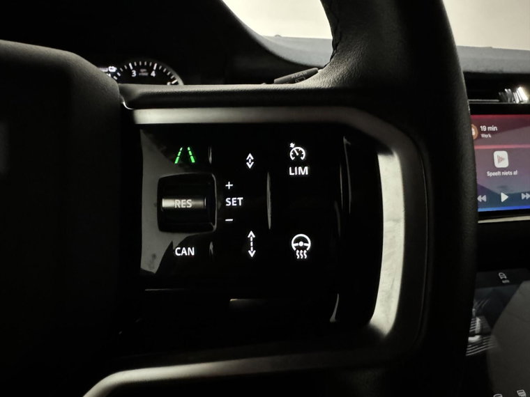 Vehicle Image 39