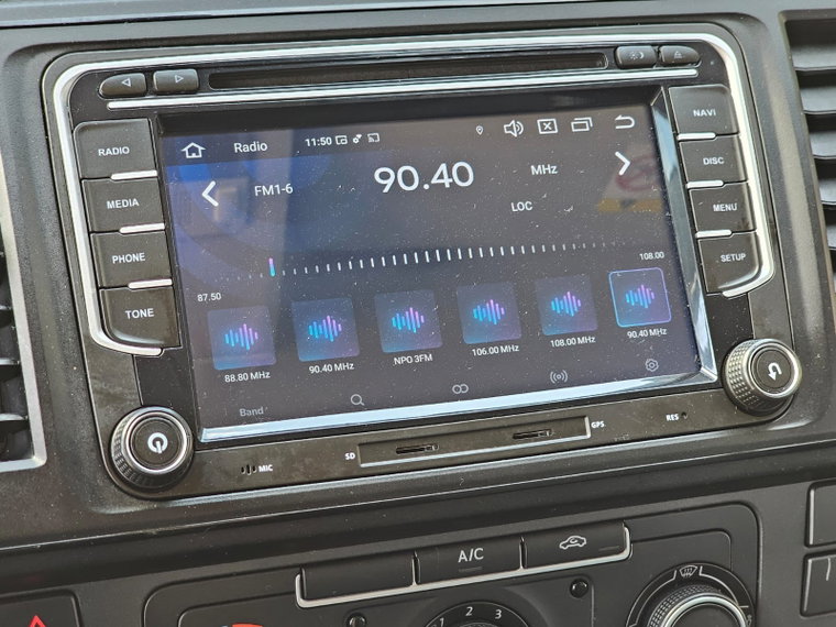 Vehicle Image 18