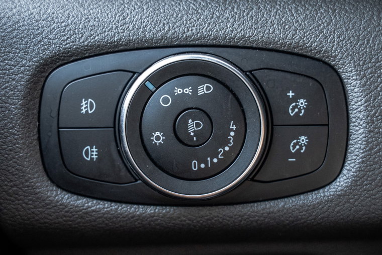 Vehicle Image 23