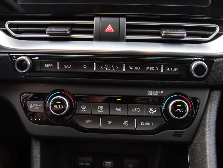 Vehicle Image 28