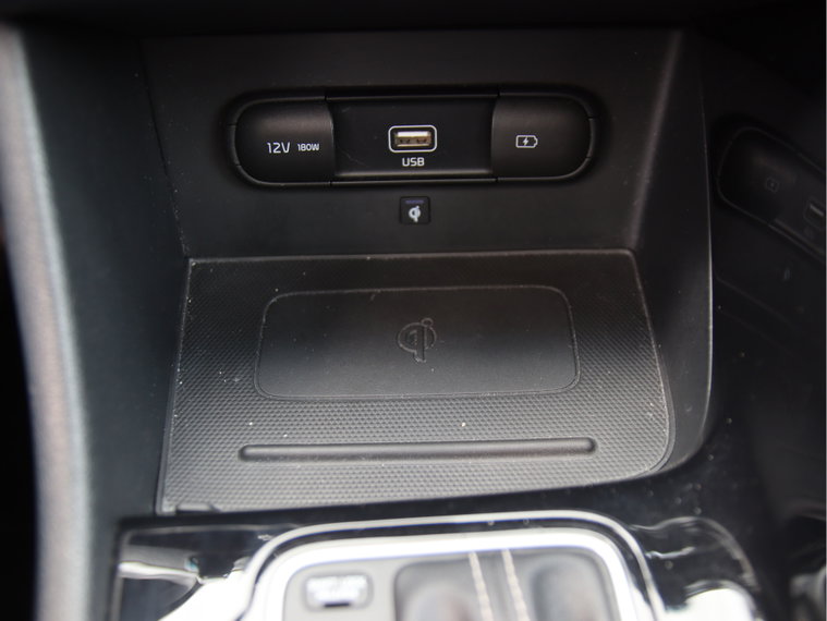 Vehicle Image 29