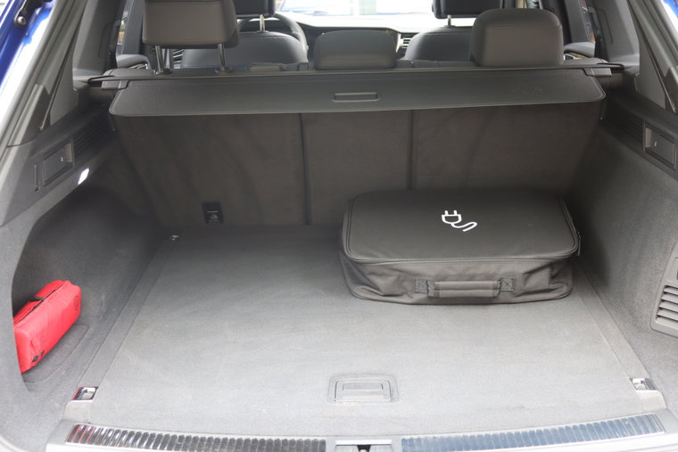 Vehicle Image 38