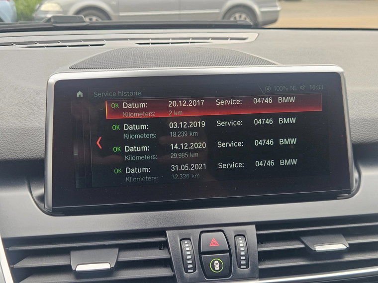 Vehicle Image 37