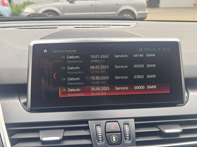 Vehicle Image 38