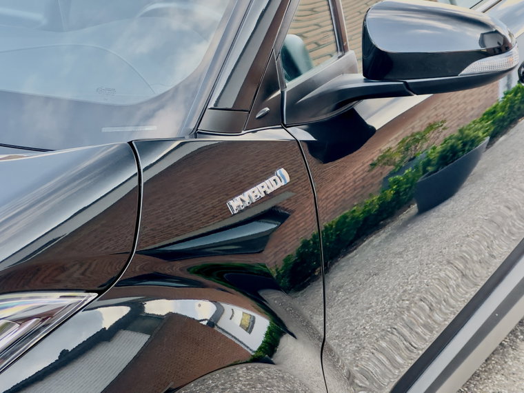 Vehicle Image 21