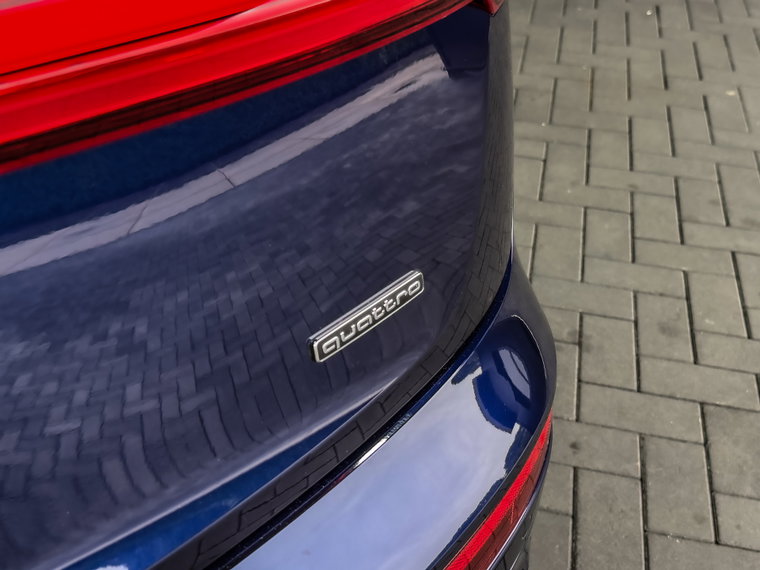 Vehicle Image 40