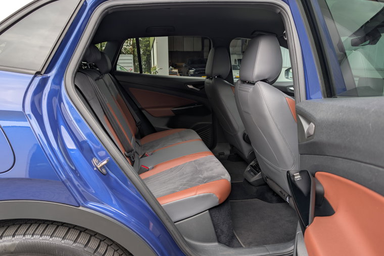 Vehicle Image 40
