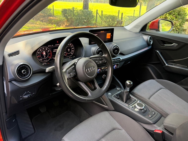 Vehicle Image 15