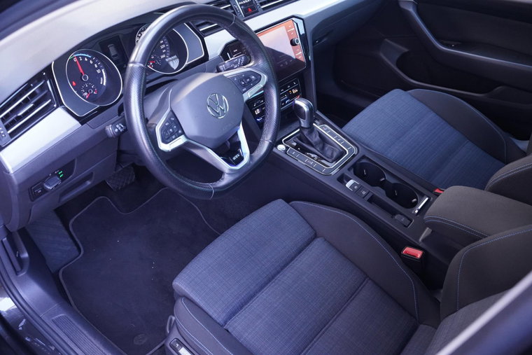 Vehicle Image 47